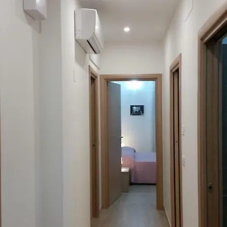 Adglor Tassoni Apartmán *